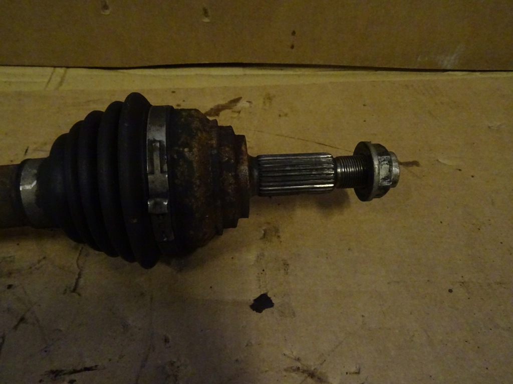 фото №3, Ford fiesta mk7 приводной вал правая