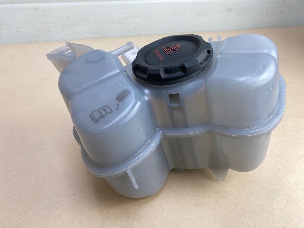 фото №10, Vw id.4 audi q4 e-tron бачок расширительный