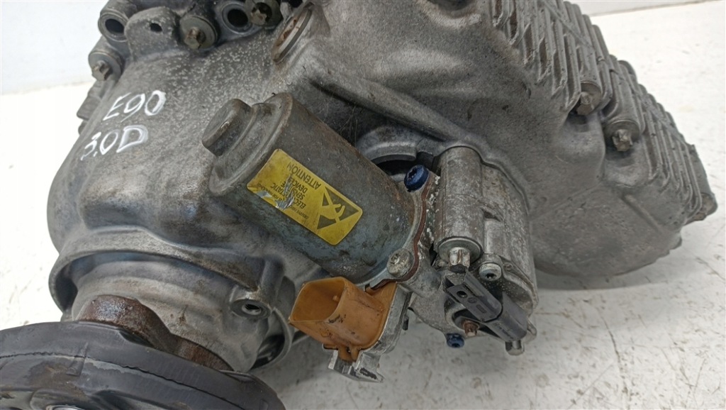 фото №13, Редуктор блок управления bmw e90 e91 m57 3.0 d x-drive m57tue2 7552701 / 7537077