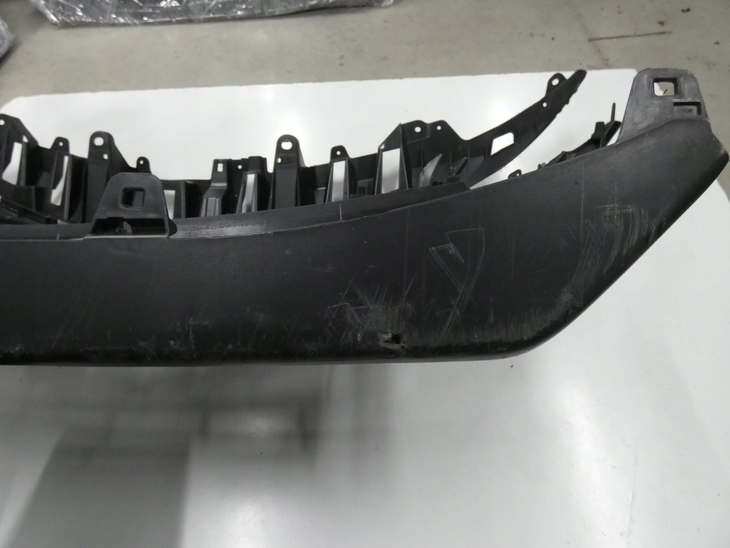 фото №16, Решётка радиатора, решётка радиатора toyota prius plus + plug-in