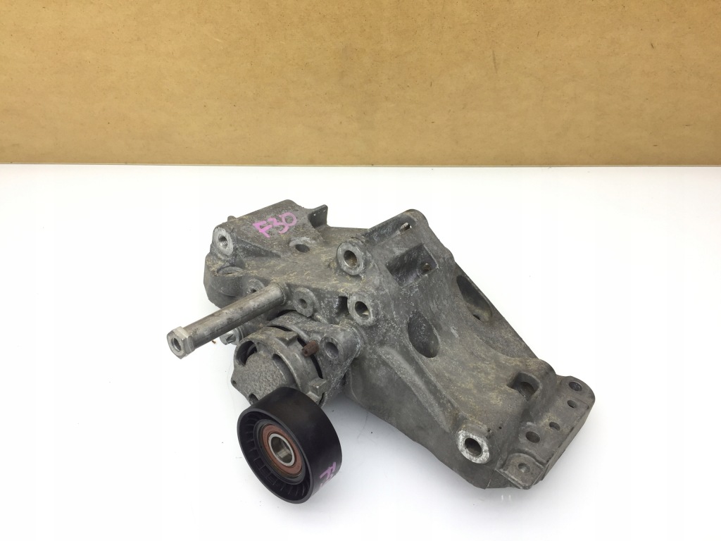 Купить Bmw 3 f30 2.0d кронштейн основание генератора