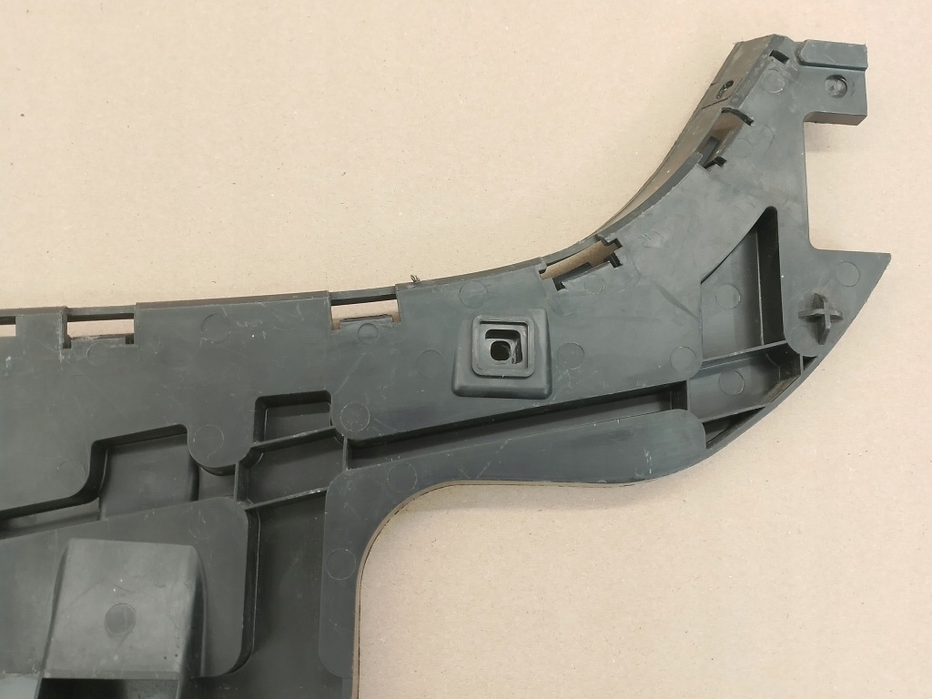 фото №9, Volvo s80 ii 07- кронштейн направляющая бампера правый задняя задний