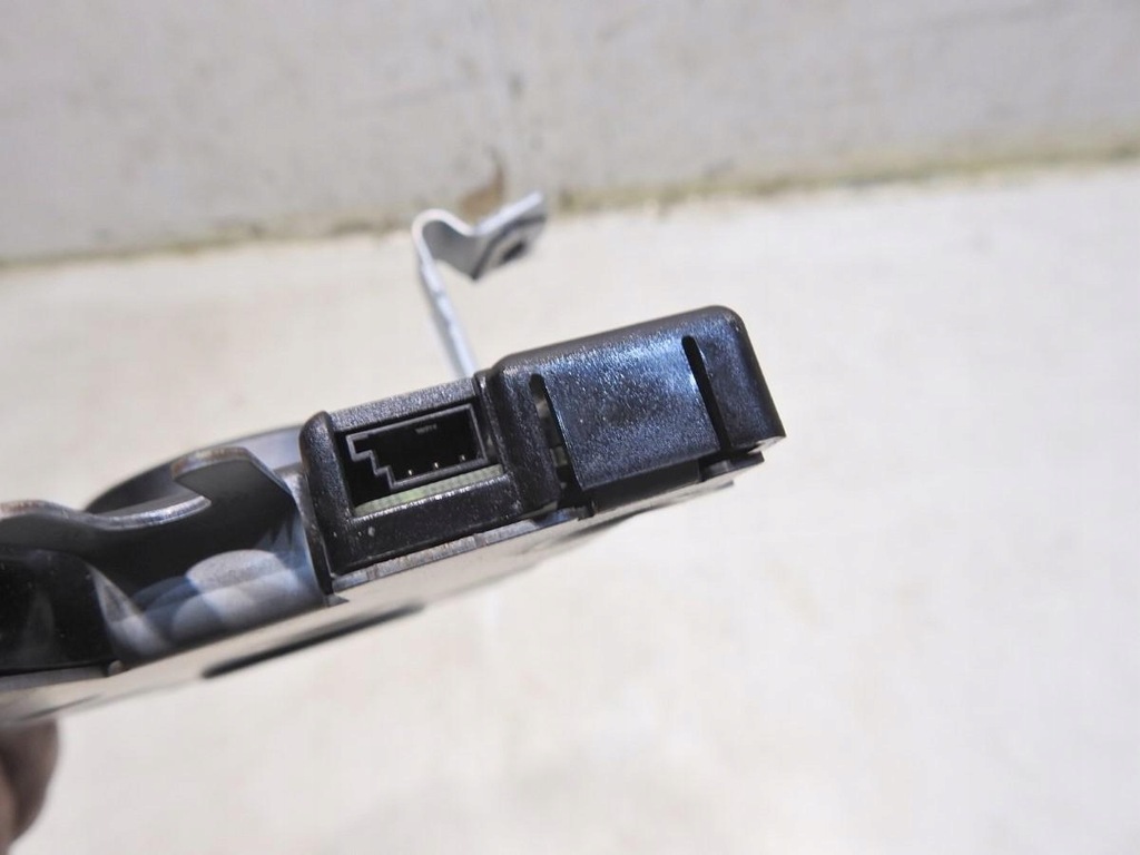 фото №6, Підсилювач антени audi a3 8p 8p4035225d 7617310103