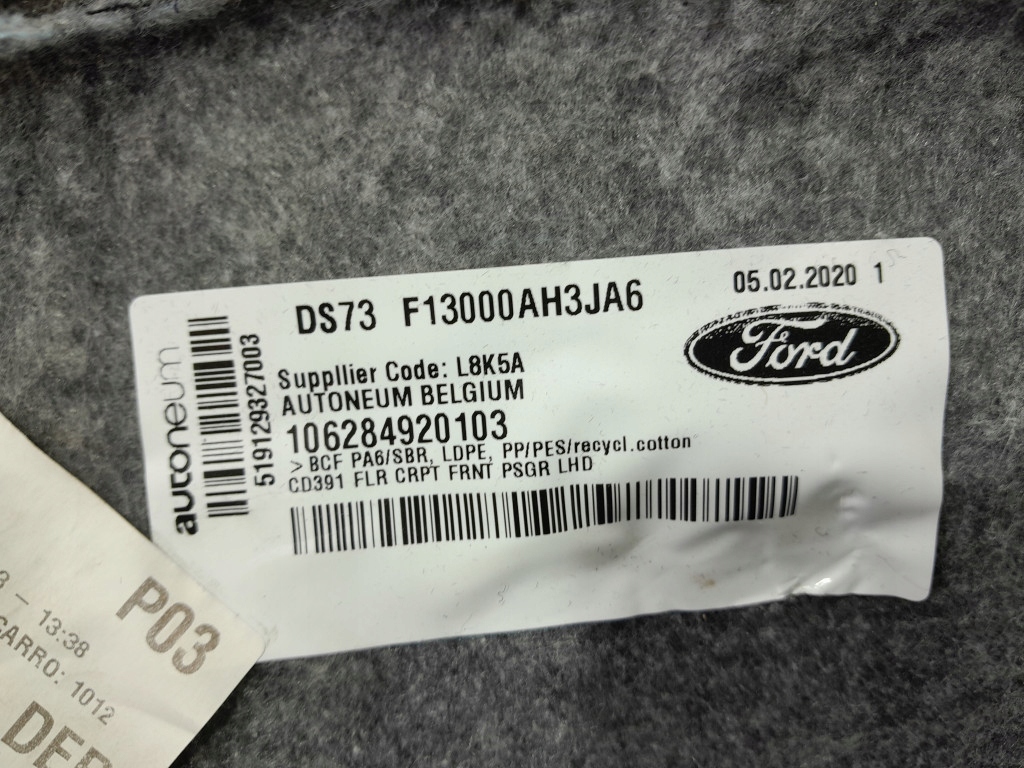 фото №11, Ford mondeo mk5 lift kombi обшивка підлога килимок