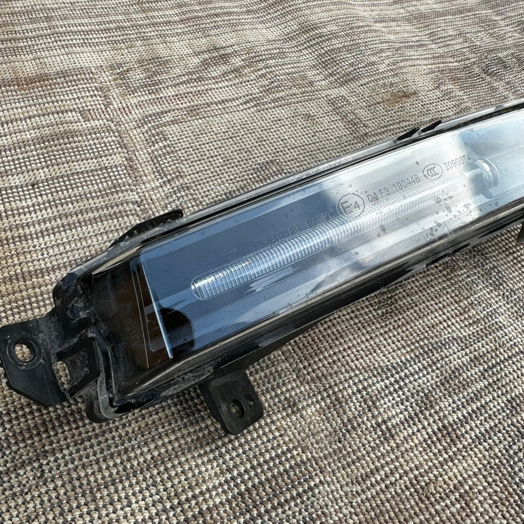 фото №5, Противотуманная фара правый led jaguar range rover land f-pace velar jpla15200ae