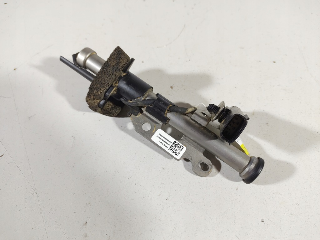 фото №7, Volvo v60 18r- патрон капот левый 32277484