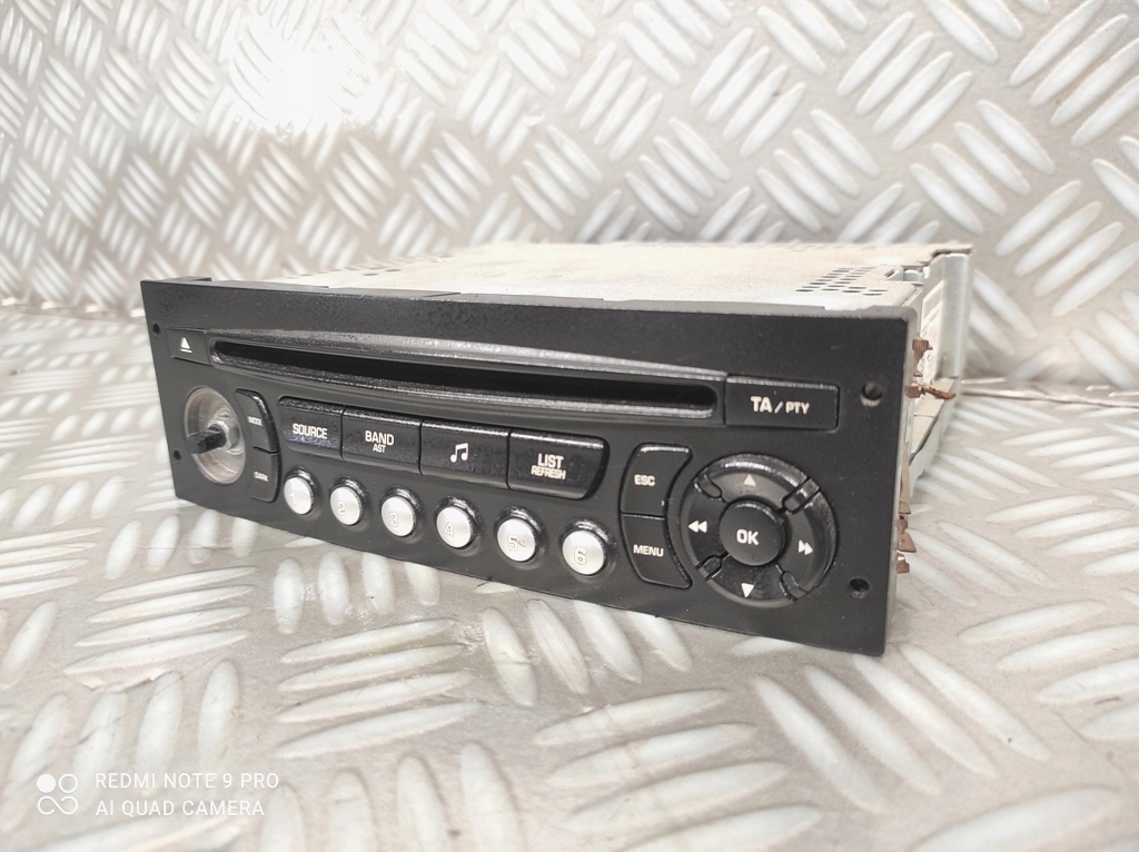 фото №2, Радио заводской cd радиопроигрыватель citroen c3 ii ds3