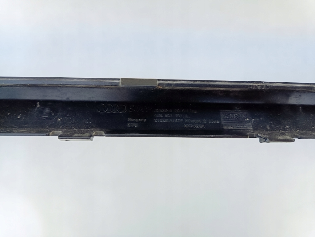 фото №6, Audi q8 s-line молдинг бампера заднього 4m8807791a