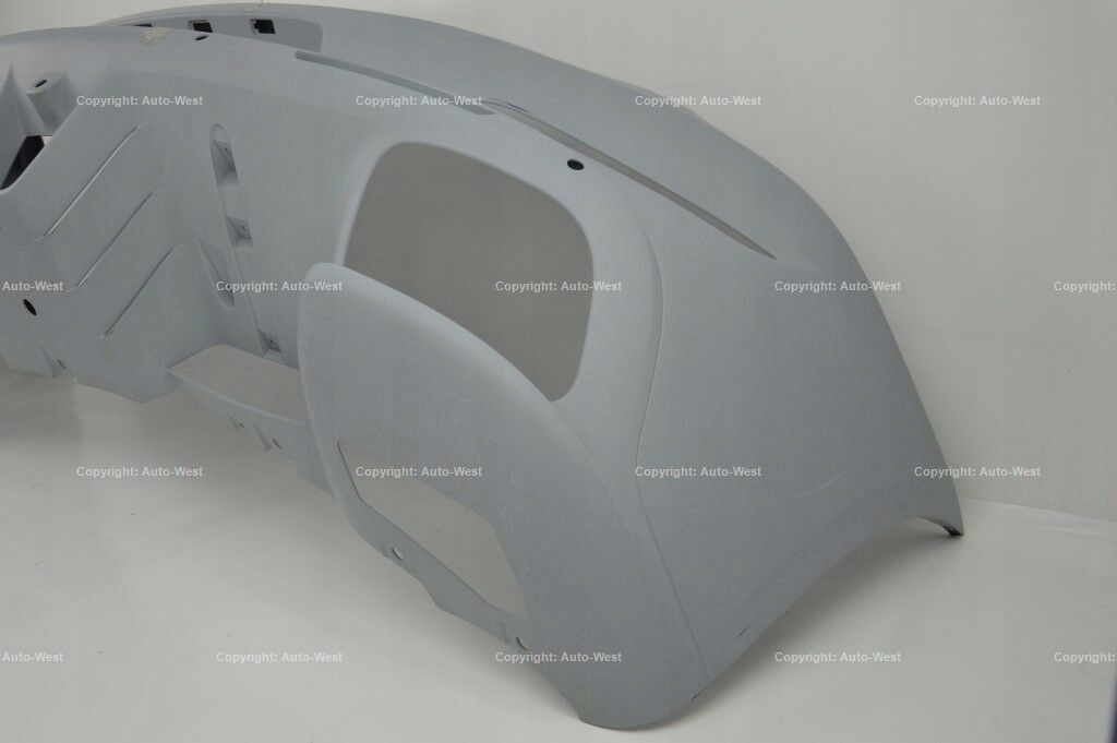 Оригинальный бампер задний  ferrari gtc4 lusso с Разборки