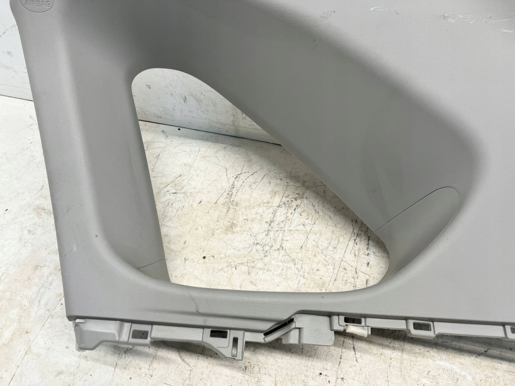 фото №4, Rav4 v защита стойка заднего правый задняя серая царапины