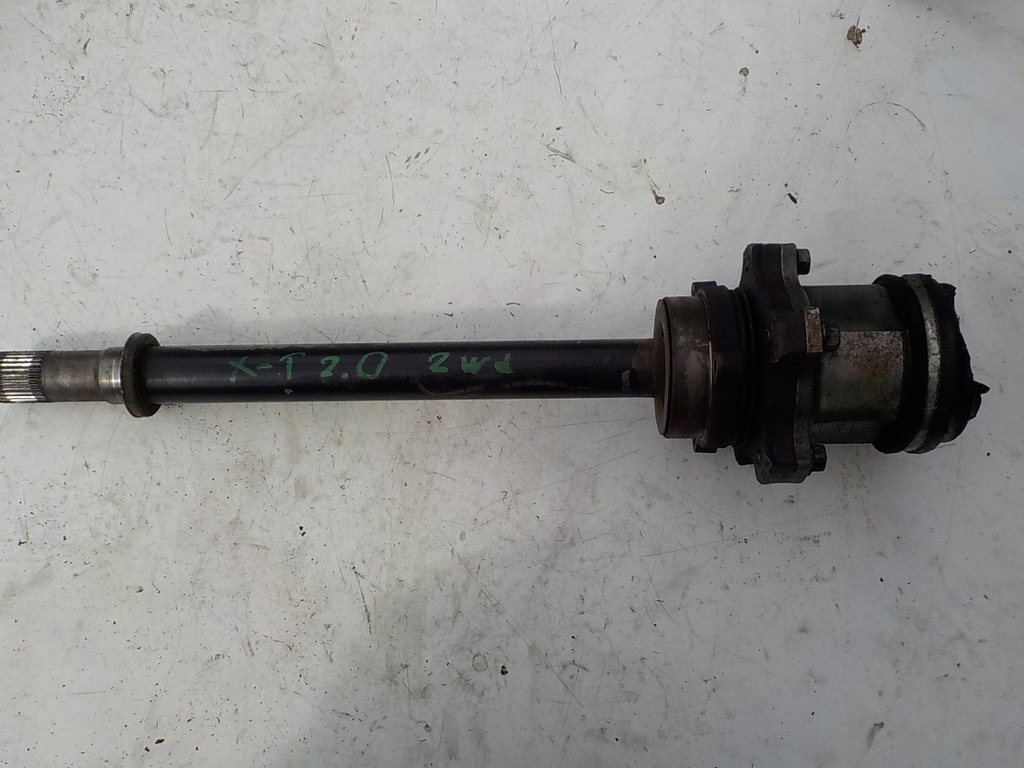 фото №1, X-trail t30 2.2 dci 136km 2wd приводной вал правая опора