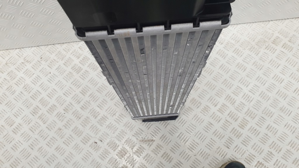 фото №7, Bmw 3 g20 g21 радиатор воздуха интеркулер 17518592701 03