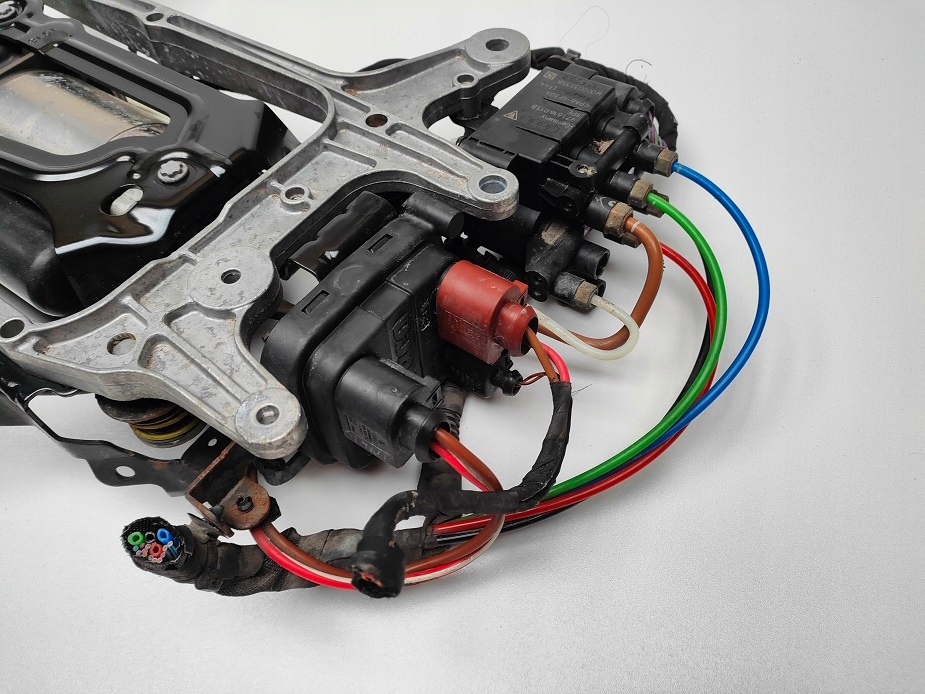 фото №10, Компрессор насос подвеска распределитель 971616006d panamera 971 974