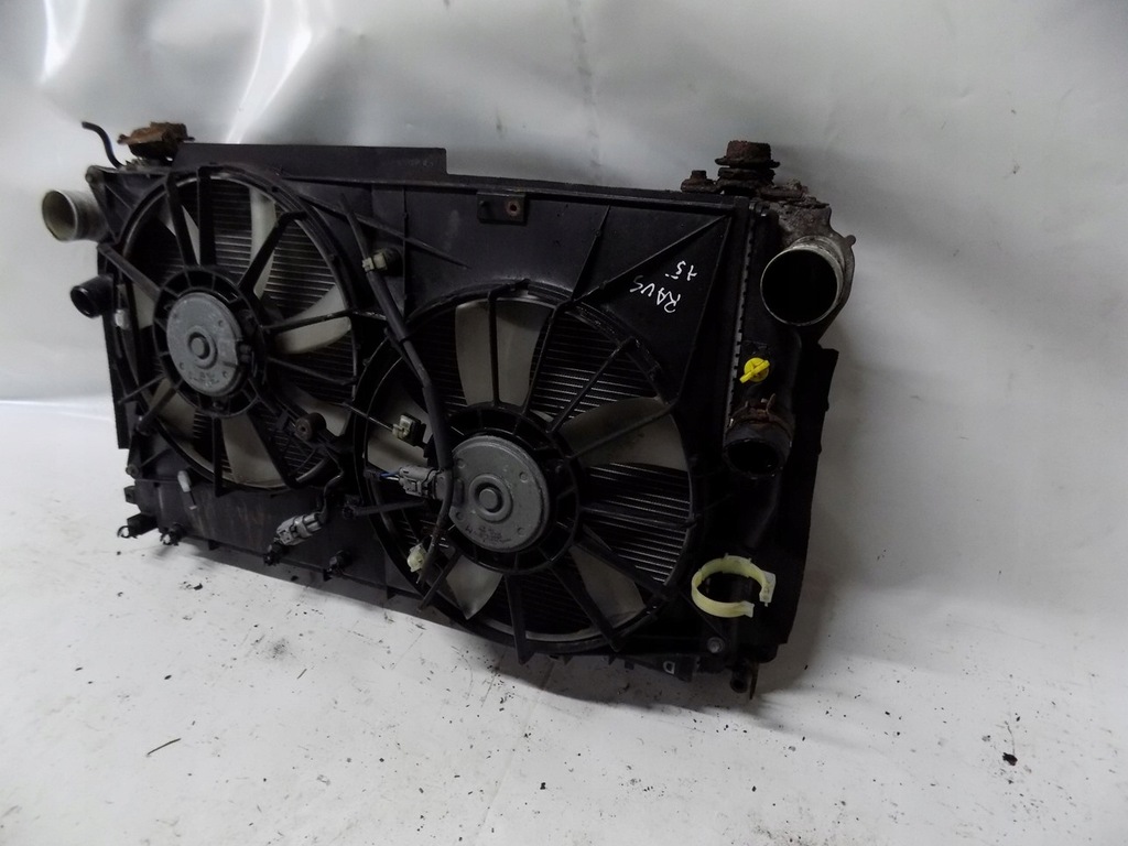 фото №5, Toyota rav4 iii lift 2.2 радіатор вентилятори