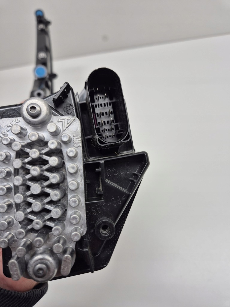 Vw touareg 3 фара ліва drl led оригінал європа 761941055a Київ