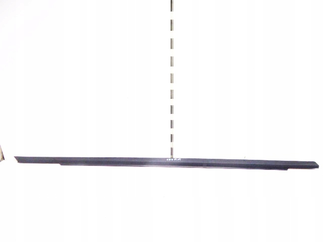 фото №1, Alfa romeo 159 молдинг уплотнитель перед правая