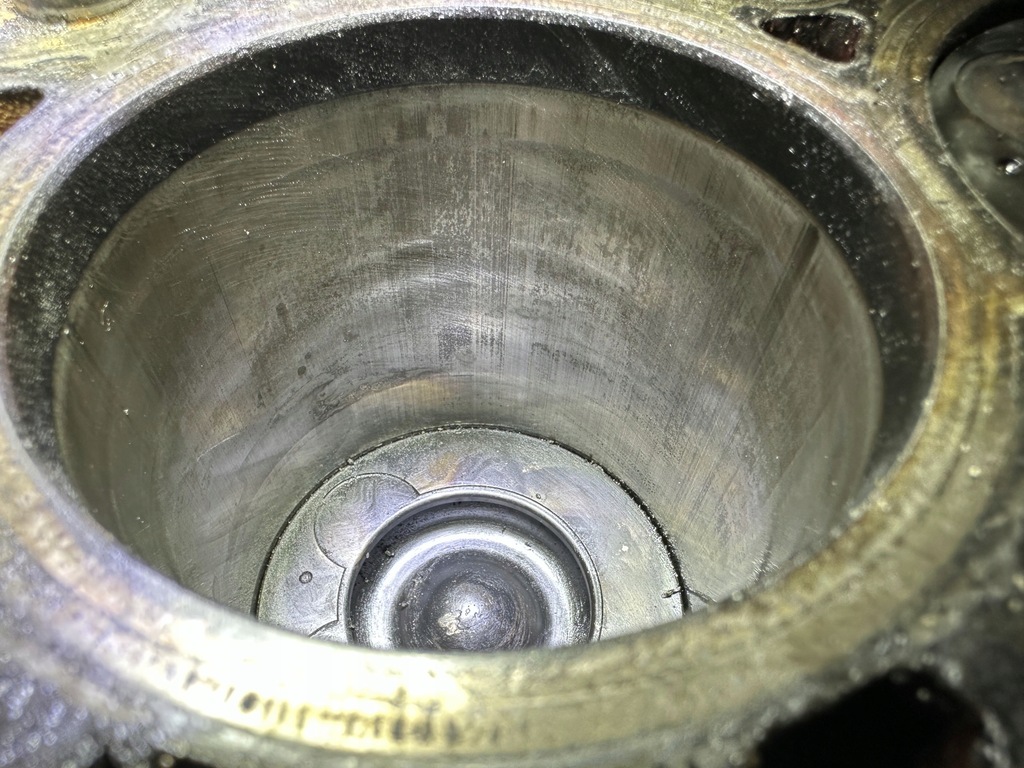 фото №8, Блок двигателя dół wał поршни 1.6 crdi d4fb