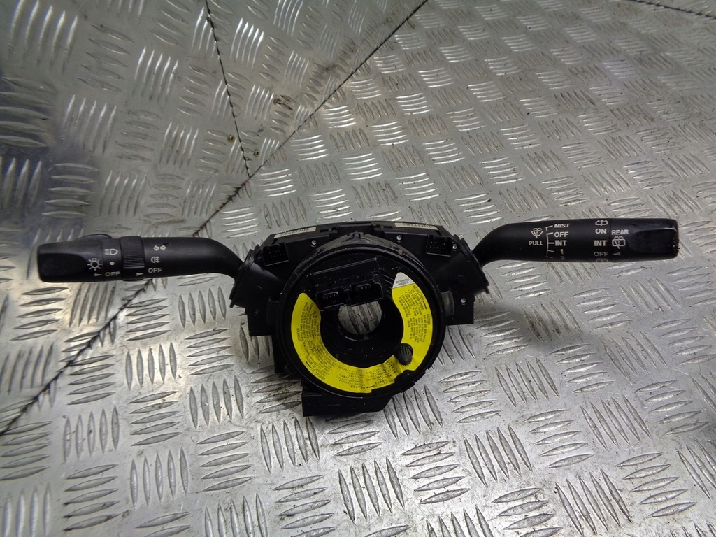 фото №1, Переключатель комбинированный mazda 2 dy 3m7113n064bc