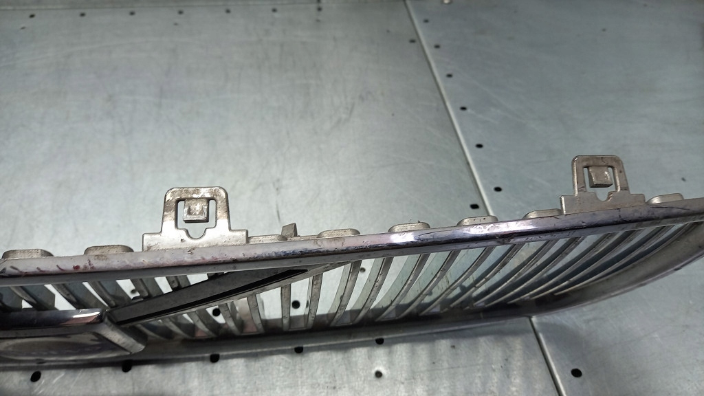 фото №6, Решітка радіатора volvo v70 ii lift 05r