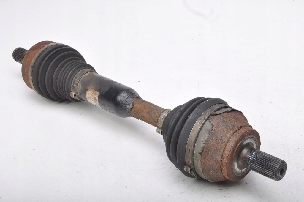 Volvo xc90 2.4 d5 привідний вал ліва короткий t060327 30735564 автоматична коробка передач Недорого