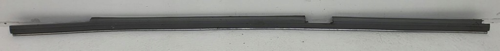 Купить Молдинг прокладка правая mercedes w115 w114
