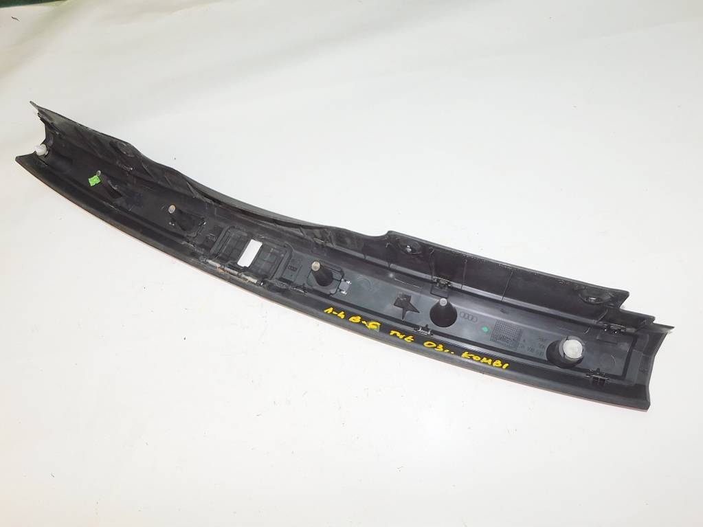 фото №13, Audi a4 b6 1.9 03r порог багажника kombi задняя