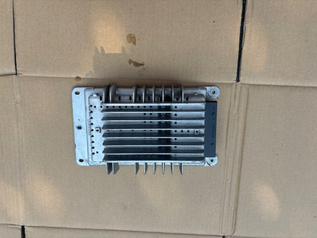 фото №1, Усилитель радио bose audi a3 s3 8p lift 08-12 8p4035223d