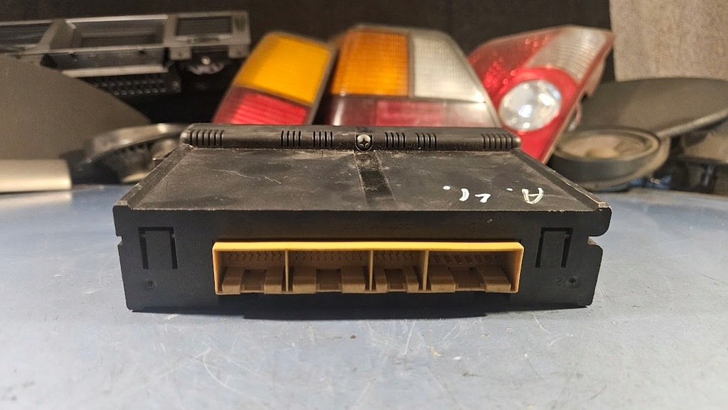 фото №5, Панель обдув кондиціонера audi a3 a4 a6 8l0820043b 5hb00760800