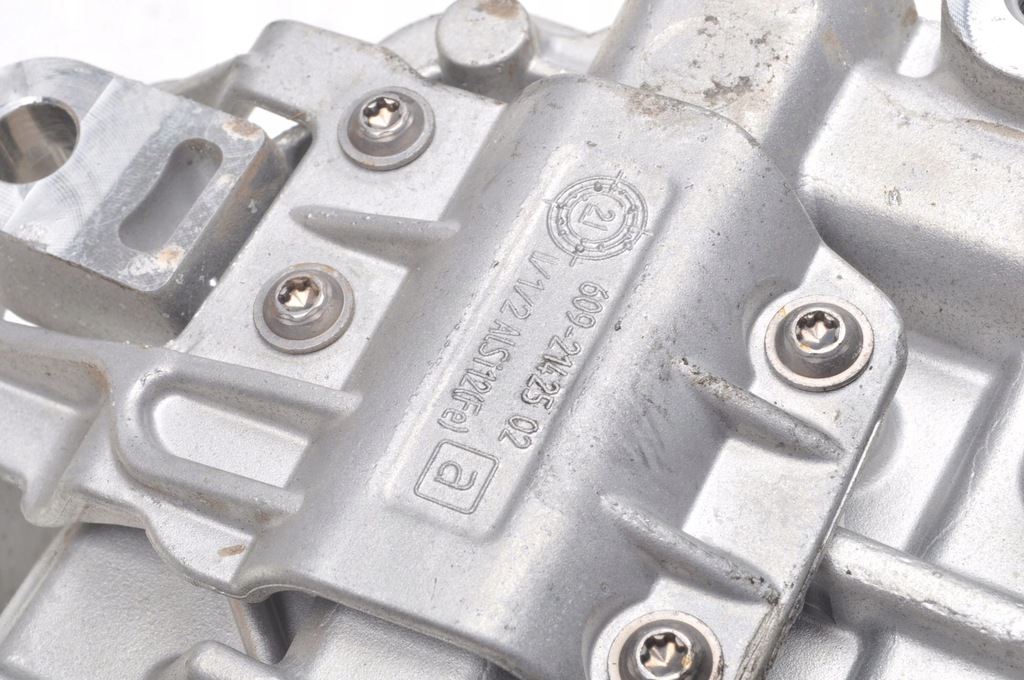 фото №12, Mercedes eqb x243 бортовой компьютер двигателя a2439014500 2023r