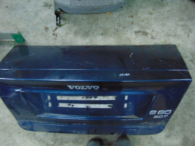 фото №2, Volvo s60 задня кришка багажника