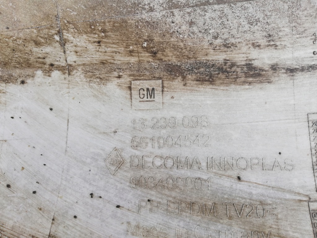 Бампер задній opel insignia a універсал 09-14 Оригінал