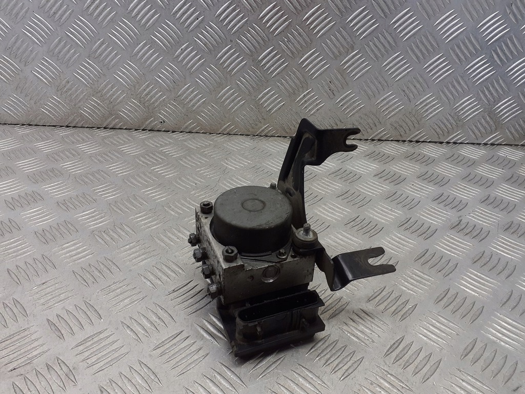 фото №3, Насос abs renault clio iii 1.2 8200747140