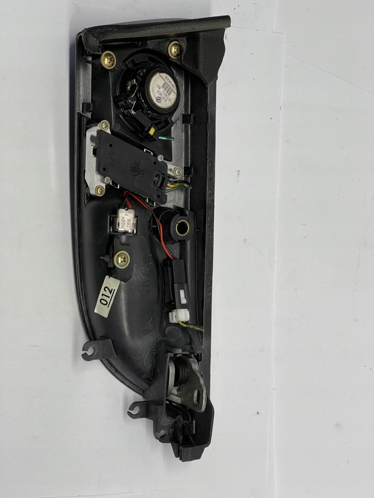 фото №3, Ручка внутрішня правий задня lancia thesis 99099251