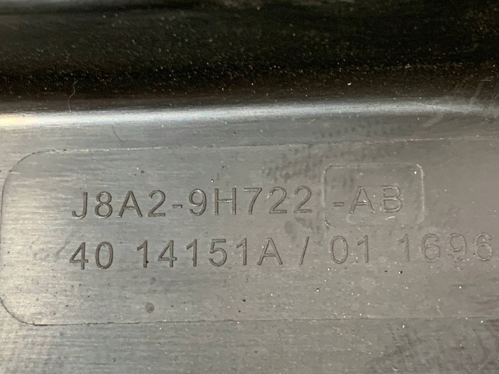 фото №7, Впуск фильтра воздуха rr velar l560 j8a2-9h722-ab