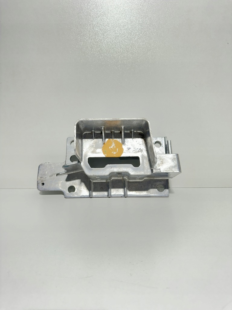 фото №6, Кронштейн бампера range rover iv cpla-17a793-ae