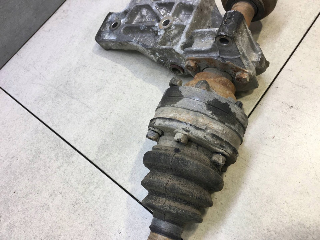 фото №10, Привідний вал права довга v70 ii 2.0 t