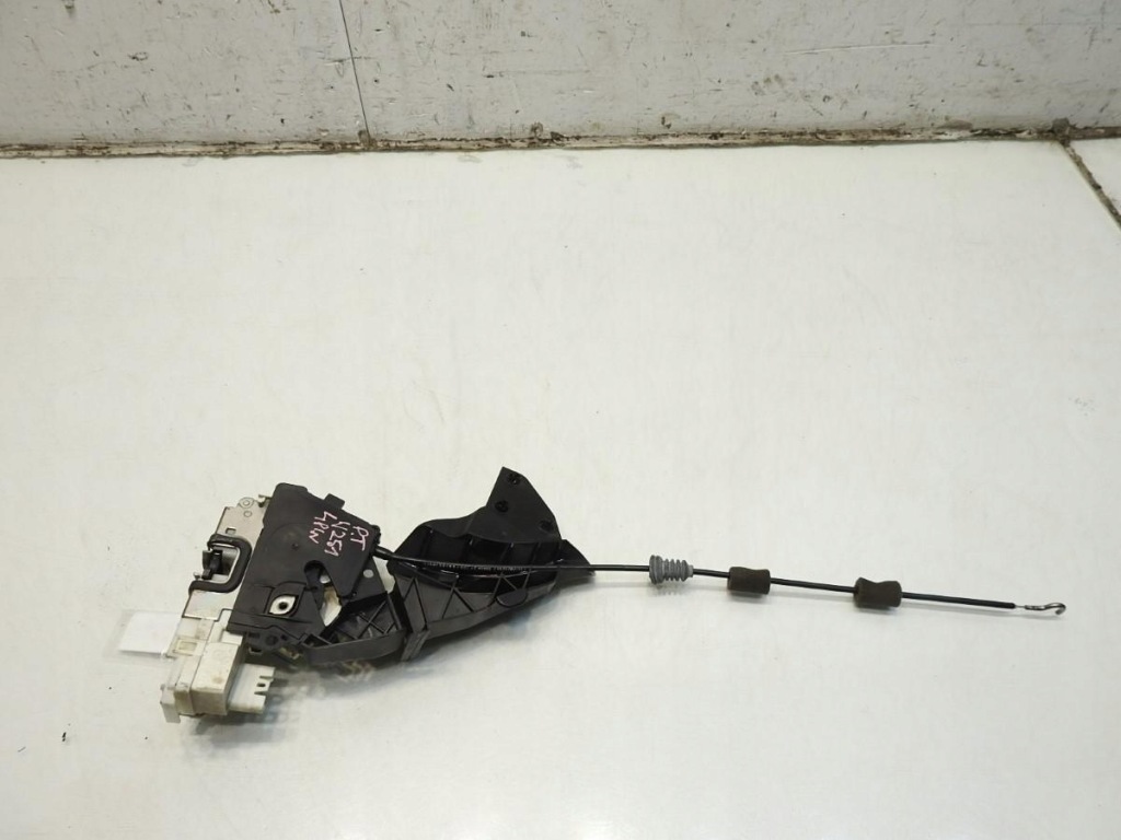 фото №7, Замок задняя правый 4 pin mercedes r w251 1697302435q3