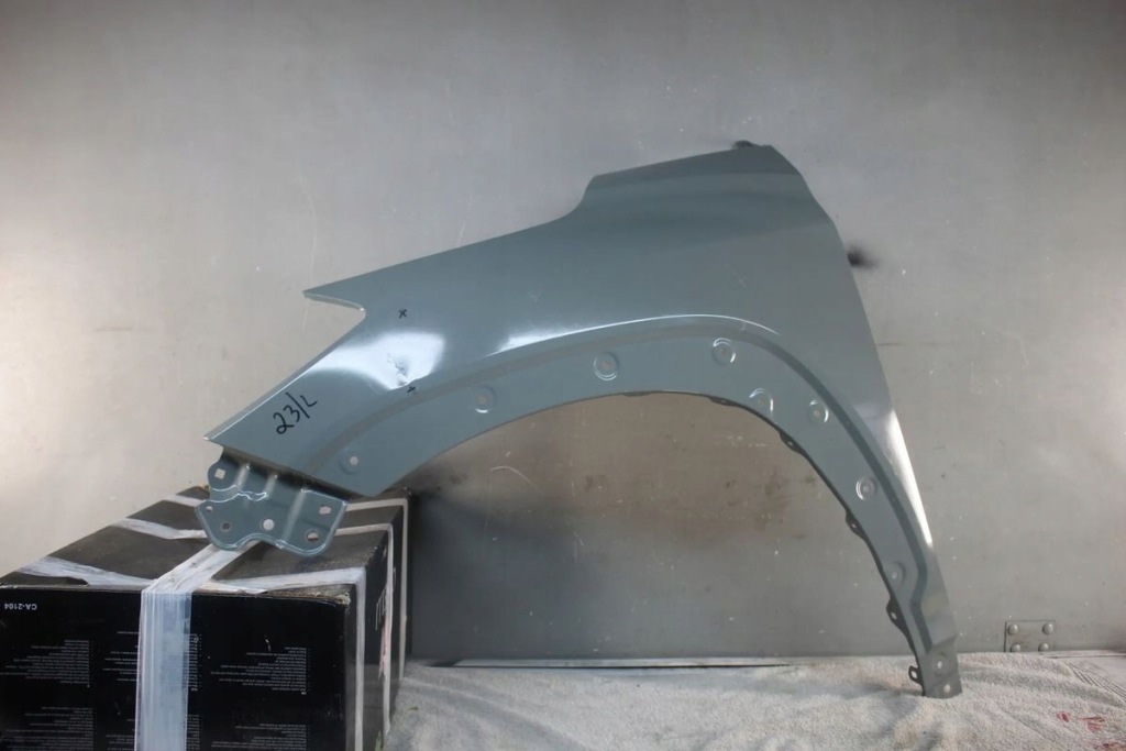 фото №1, Крила лівий перед toyota corolla cross