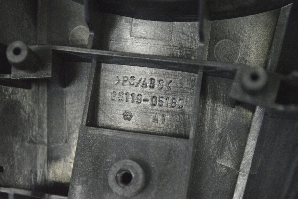 фото №5, Subaru legacy br 2.0 d 2011 rhd накладка na кермо