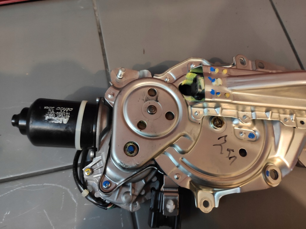 Nissan murano z51 рестайлінг  2.5cdi механізм відкривання кришки моторчик Недорого