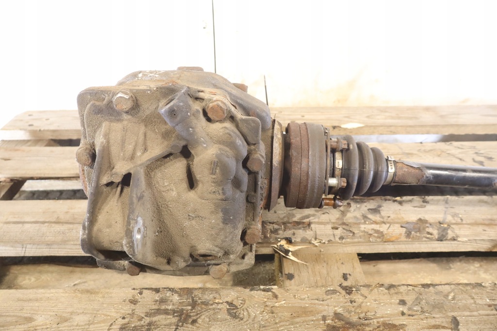 фото №1, Мост задний bmw x3 e83 2.0d