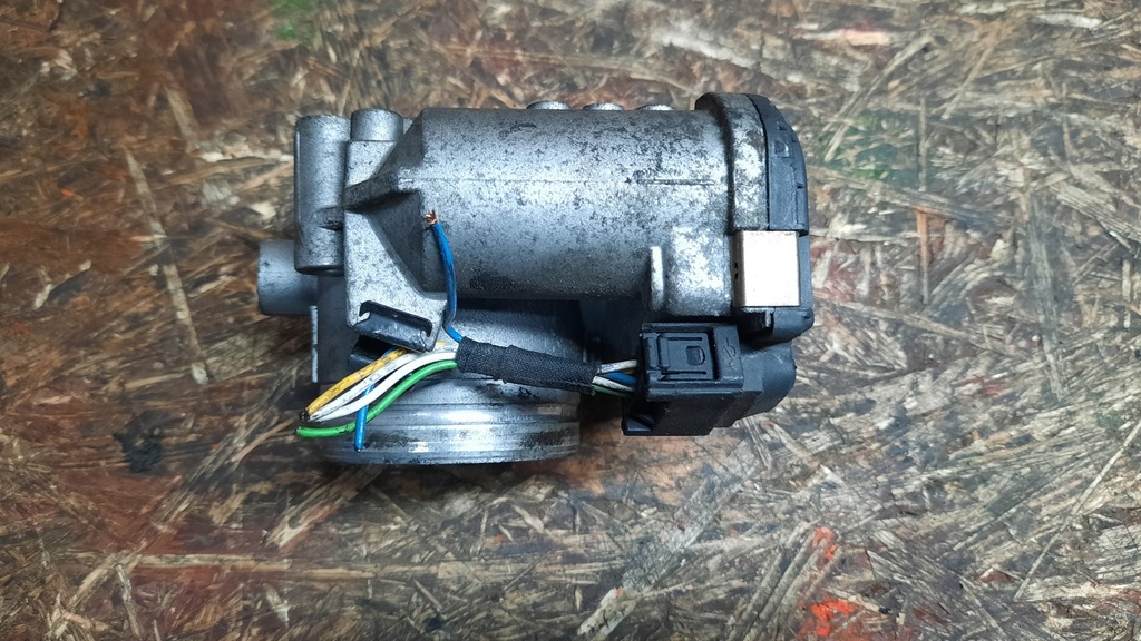 фото №3, Дросельна заслінка alfa romeo 147 1.6b 01r