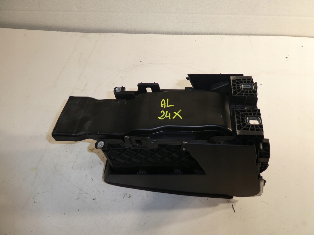 фото №4, Подлокотник vw passat b7