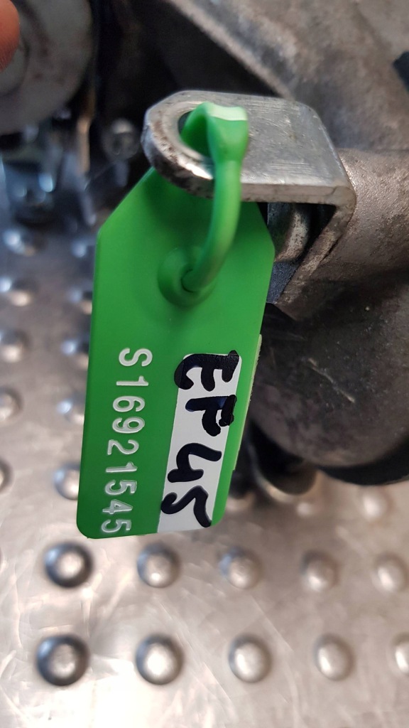 Клапан egr радиатор выхлопных газов 9802194080 ford c-max mk2 focus mk3 1.6 tdci Киев