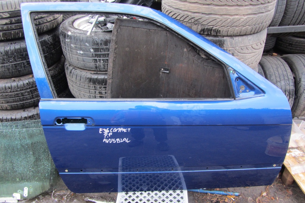 фото №1, Двері праве bmw e36 compact avusblau