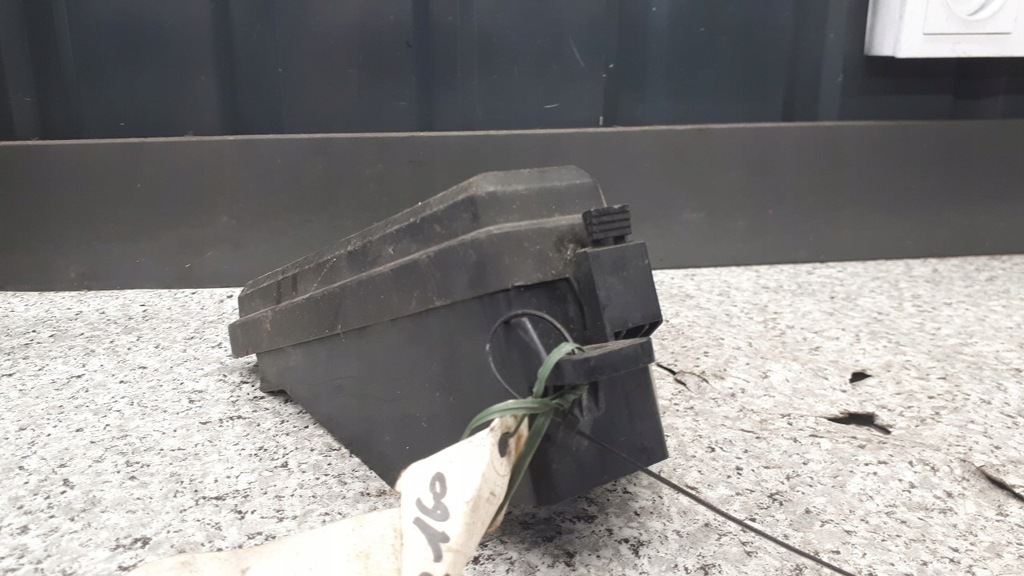 фото №4, Yqe103720 коробка предохранителей rover 25 i