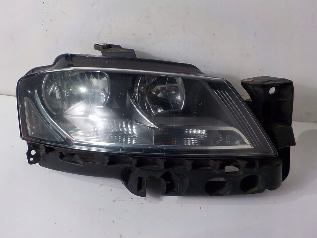 фото №1, Audi a3 ii 8p lift лампа права перед передня uk
