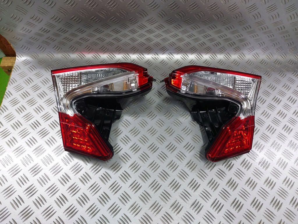 фото №1, Лампа левая левый задняя задняя toyota c-hr chr обычная