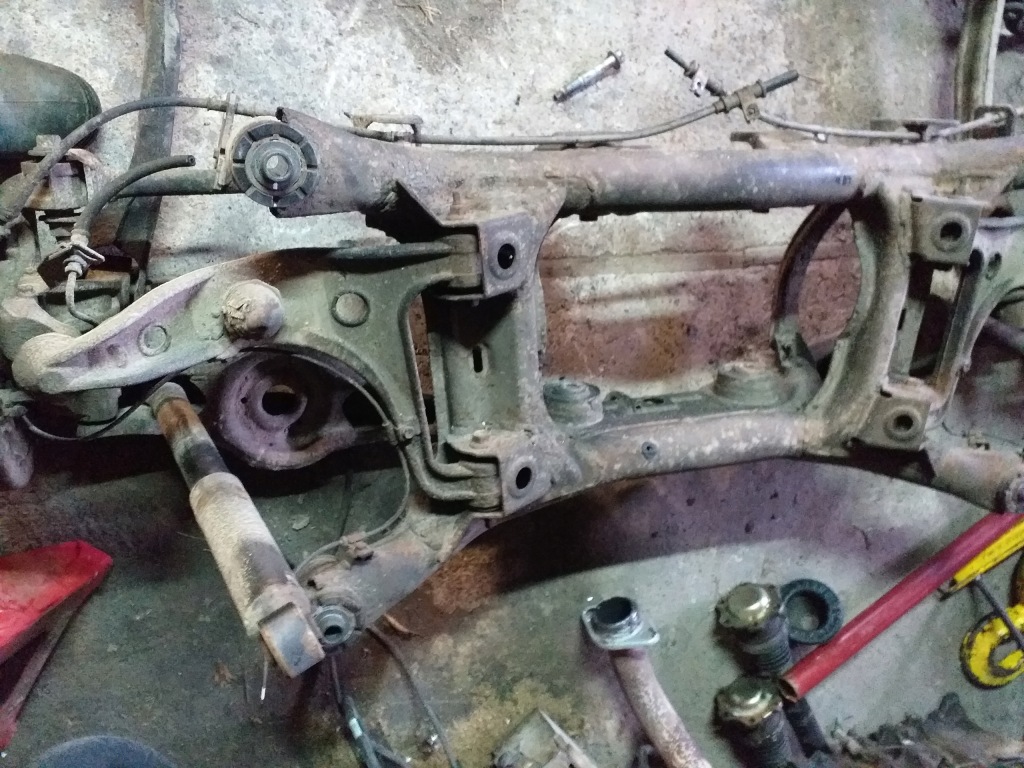 фото №1, Grand vitara ii lift 2.0 b 5d підрамник задня голий