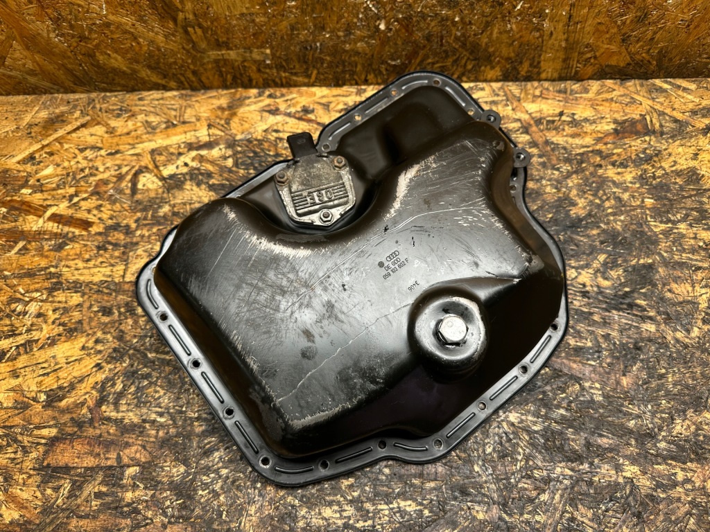 Піддон масляна audi q7 vw touareg 3.0 tdi 059103602f Ціна